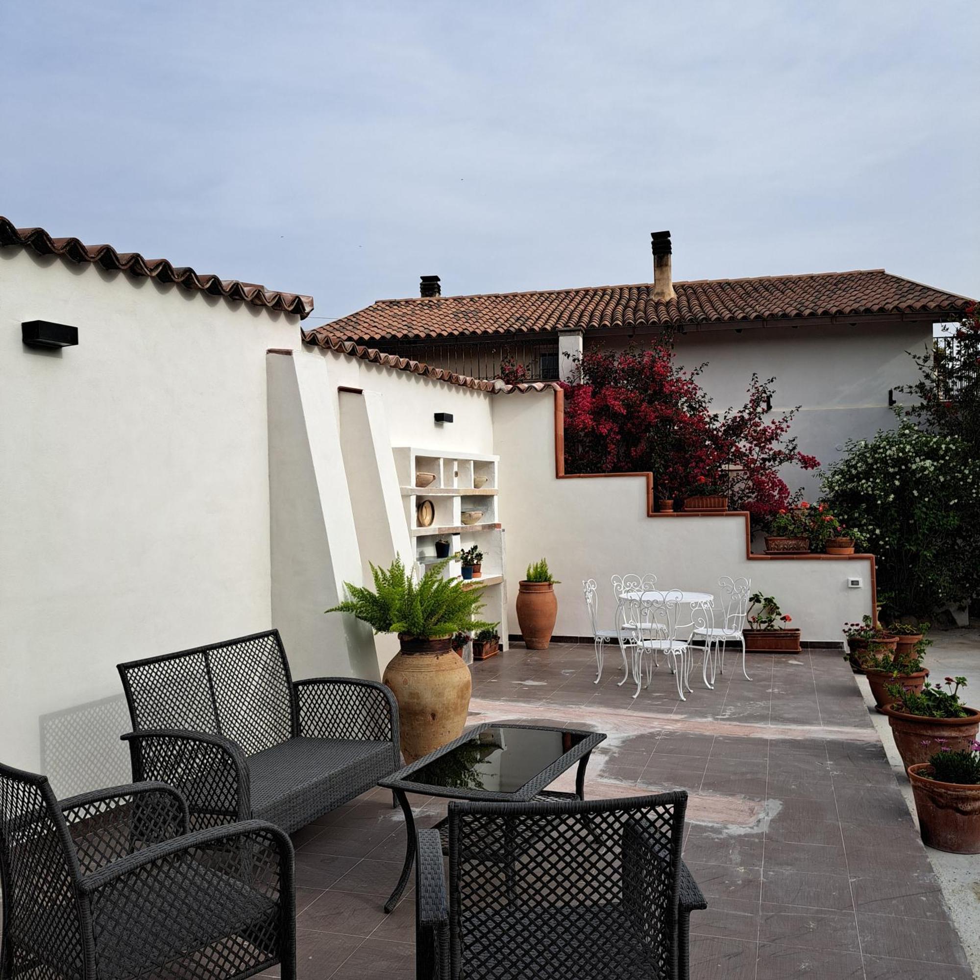 Hotel Casa Gelsomino Carlentini Exterior foto